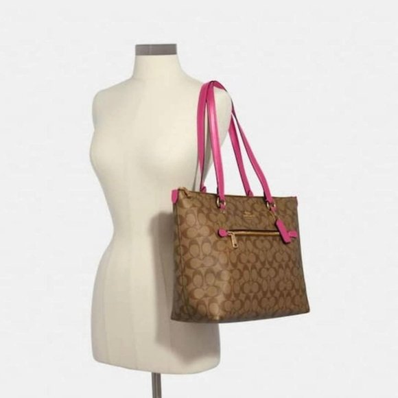 Coach Purse & wallet Gallery Tote Shoulder Bag In Signature Canvas - Picture 12 of 12